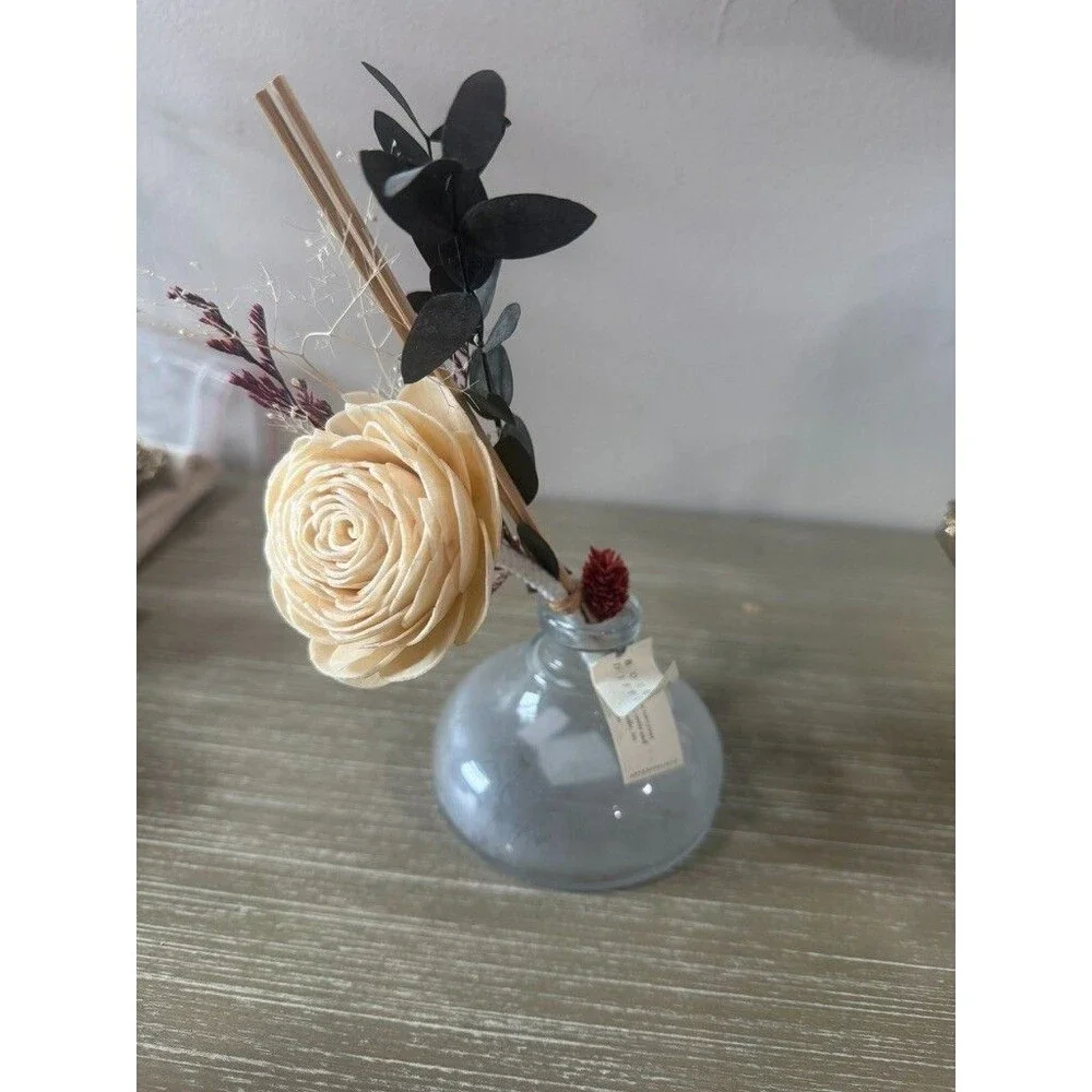 Anthropologie Floral Bouquet Diffuser Botanical NEW